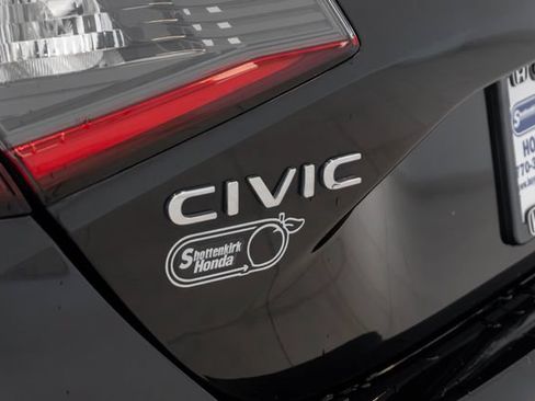 Certified 2023 Honda Civic Sport image 9