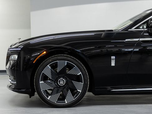 New 2026 Rolls-Royce Spectre image 15