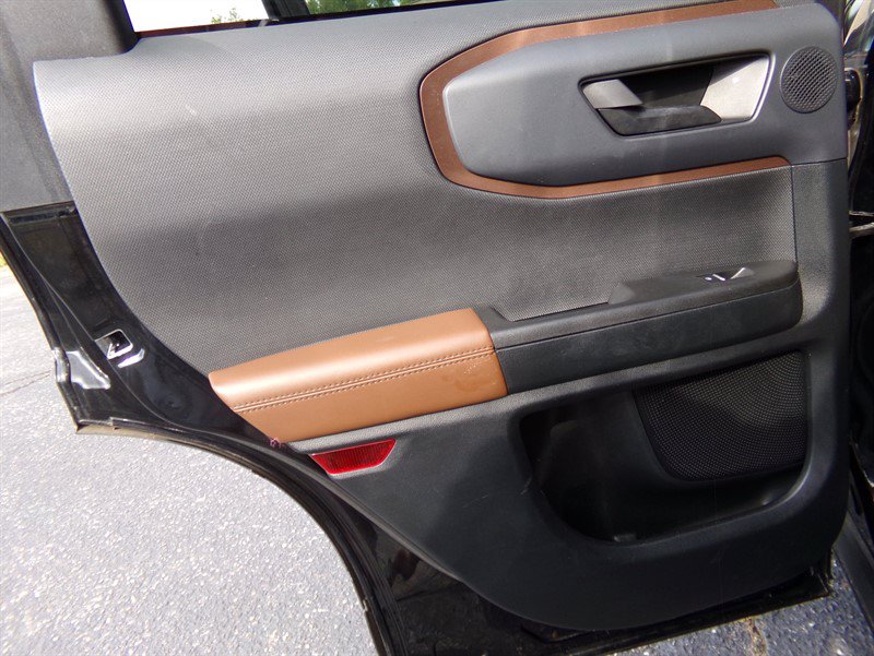 Used 2021 Ford Bronco Sport Outer Banks w/ Outer Banks Package (96D) AWD/4WD image 47