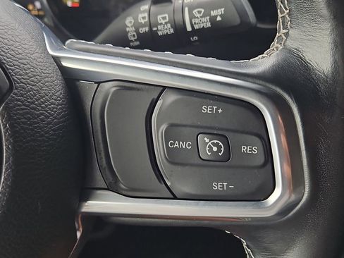 Used 2021 Jeep Wrangler Unlimited Sahara w/ Cold Weather Group image 14