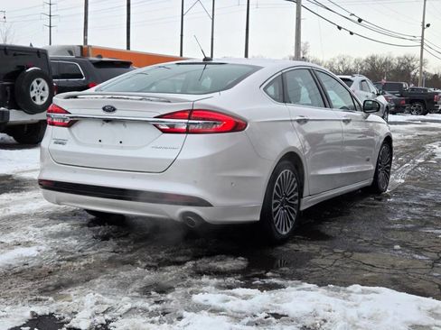 Used 2017 Ford Fusion Energi Platinum image 5