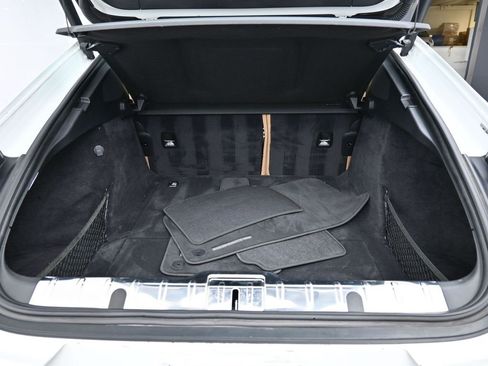 Used 2019 Porsche Panamera image 8