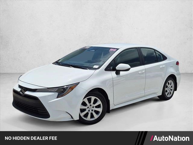 Used 2025 Toyota Corolla LE FWD image 1