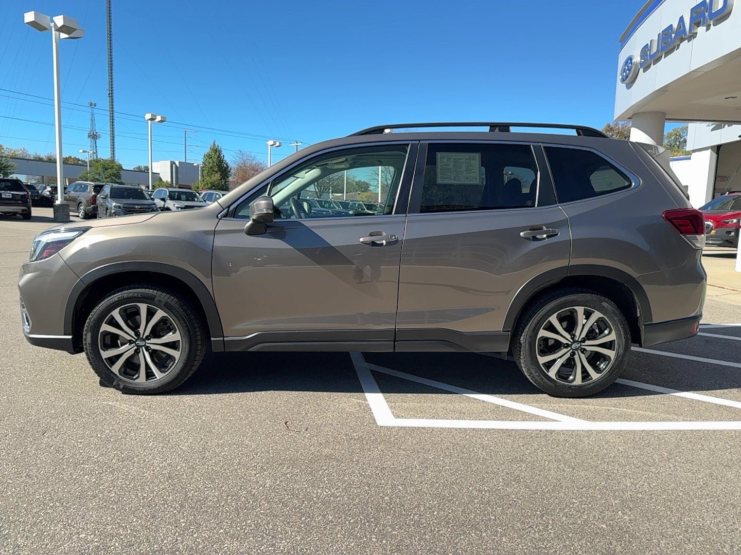 Used 2019 Subaru Forester Limited w/ Popular Package #3 AWD/4WD image 4