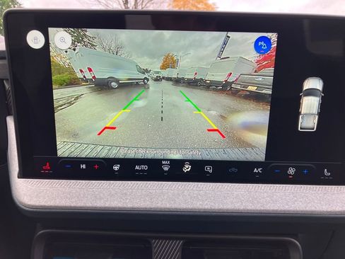 New 2025 Ford Maverick XLT w/ XLT Luxury Package image 23