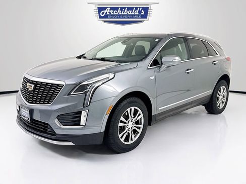 Used 2022 Cadillac XT5 Premium Luxury image 3