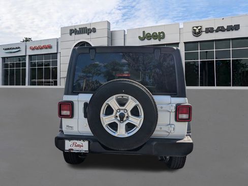Certified 2020 Jeep Wrangler Unlimited Sport S image 4