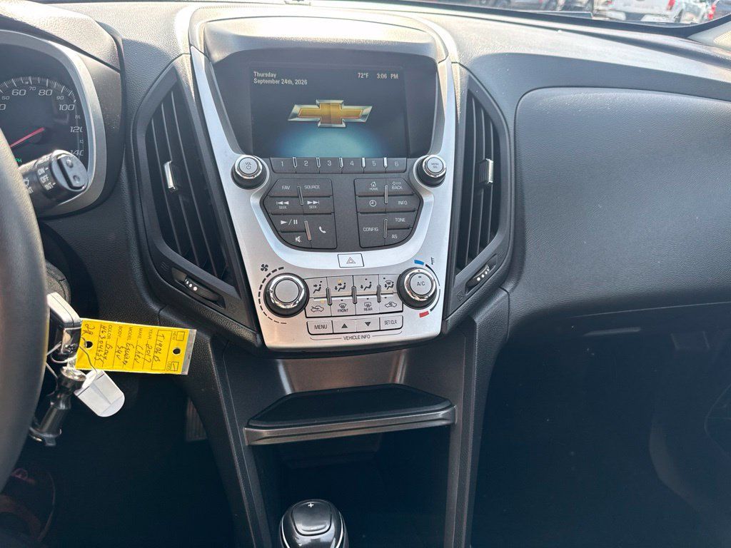 Certified 2017 Chevrolet Equinox LS AWD/4WD image 8