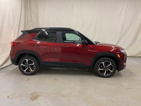 Certified 2022 Chevrolet TrailBlazer RS w/ Technology Package image 11