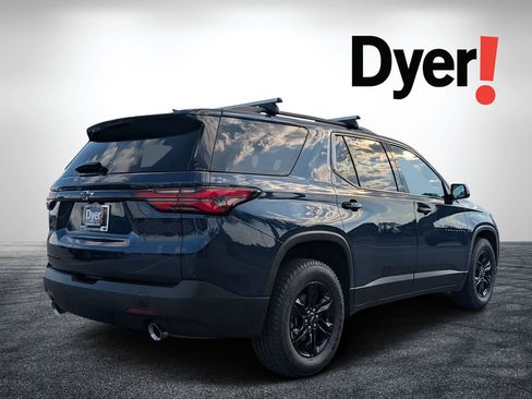 Used 2022 Chevrolet Traverse LS w/ Midnight/Sport Edition image 3