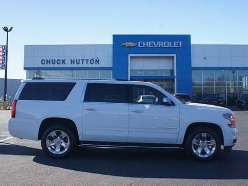 Used 2019 Chevrolet Suburban Premier image 1