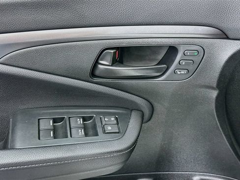 Used 2023 Honda Passport EX-L image 18
