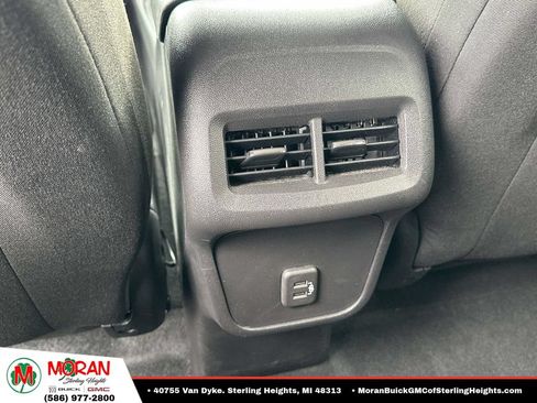 Certified 2024 Chevrolet Equinox LT FWD image 13
