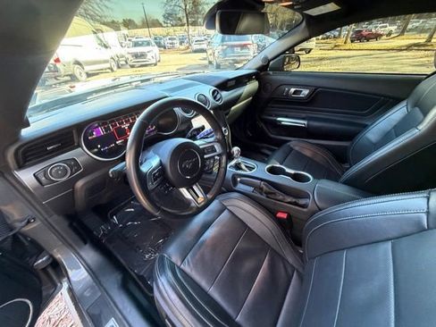 Used 2022 Ford Mustang GT Premium w/ Equipment Group 401A image 8