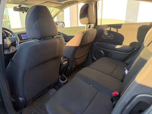 Used 2016 Honda HR-V EX image 15