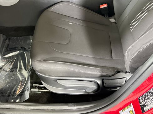 Used 2023 Hyundai Elantra SEL FWD image 18