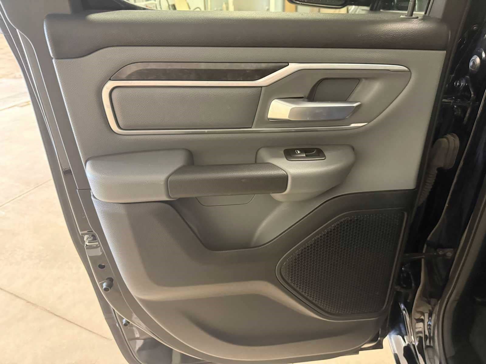 Used 2023 RAM 1500 Big Horn AWD/4WD image 24