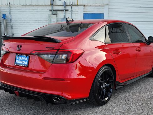 Used 2024 Honda Civic Sport image 5