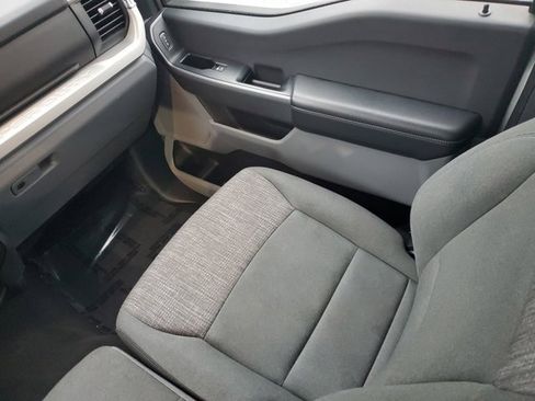 Used 2025 Ford F250 XLT image 9