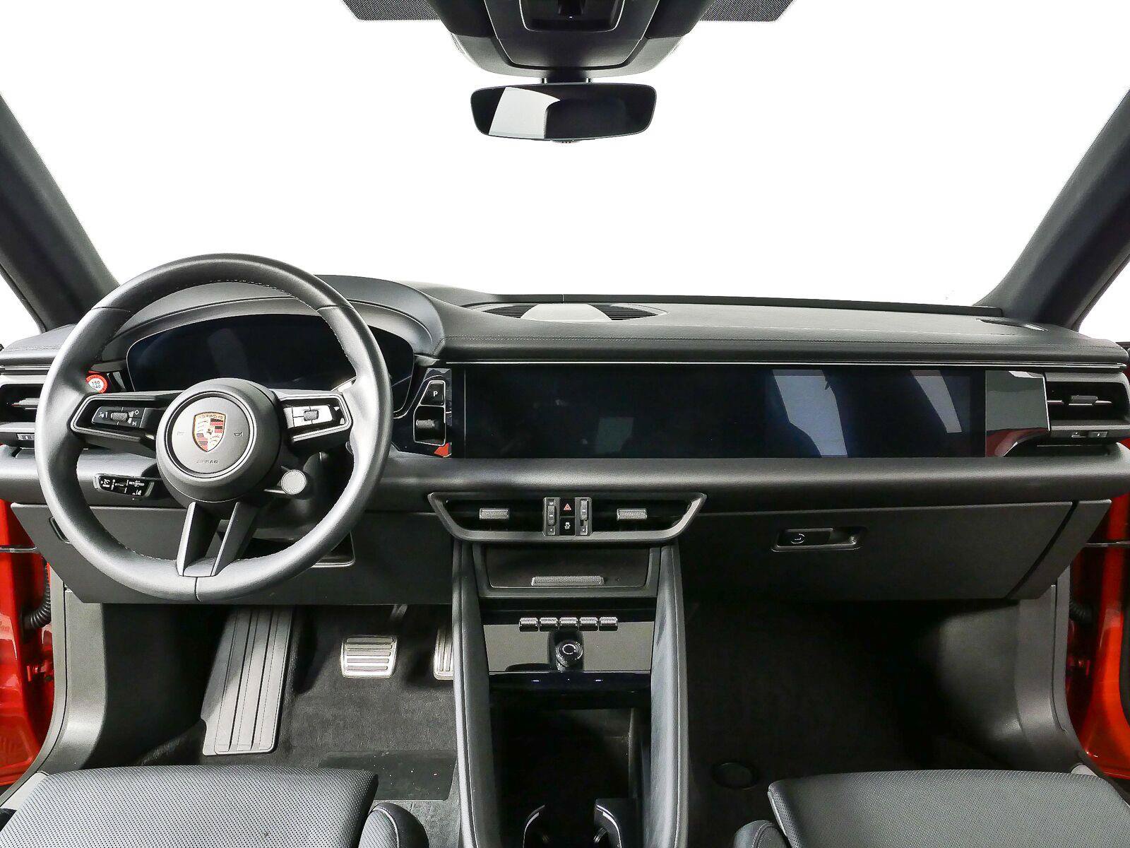 Certified 2025 Porsche Macan 4S Electric AWD/4WD image 18