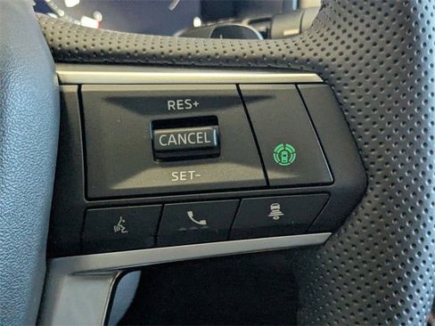 New 2025 Mitsubishi Outlander SE image 25