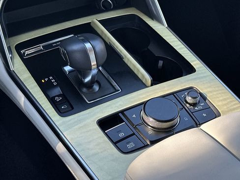 Used 2025 MAZDA CX-90 3.3 Turbo S w/ Premium Plus image 17