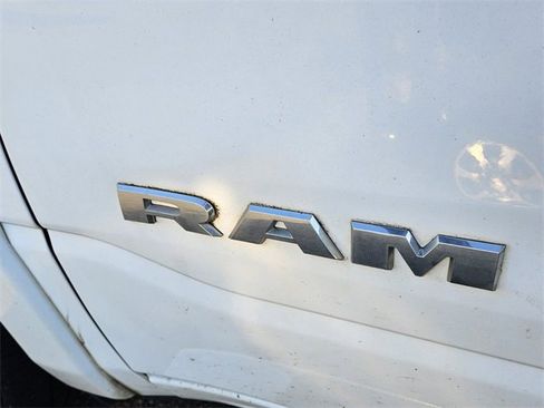 Used 2021 RAM 1500 Laramie image 11