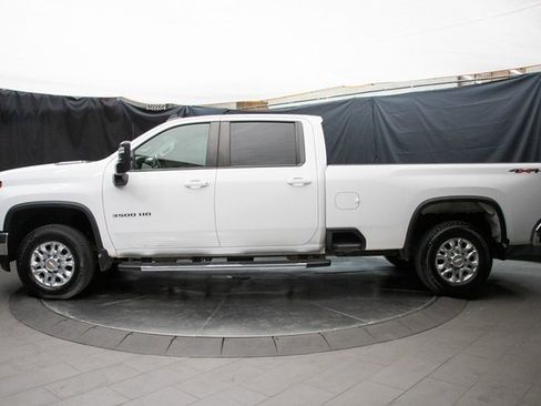 Used 2022 Chevrolet Silverado 3500 LT w/ Fleet Comfort Package image 9