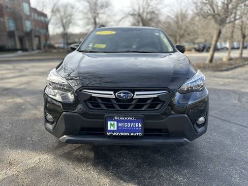 Used 2023 Subaru Crosstrek 2.0i Premium image 2