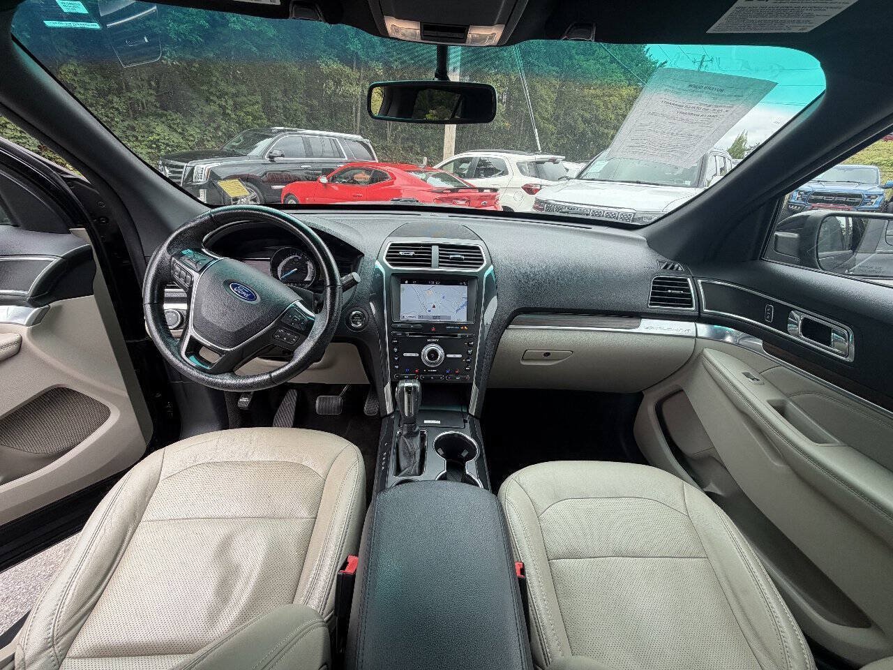 Used 2018 Ford Explorer Limited FWD image 17