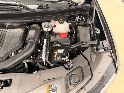 Used 2025 GMC Acadia Denali w/ Super Cruise Package image 47