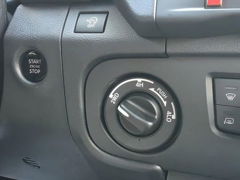 New 2026 Nissan Frontier PRO-4X w/ Pro-4x Convenience Package image 28