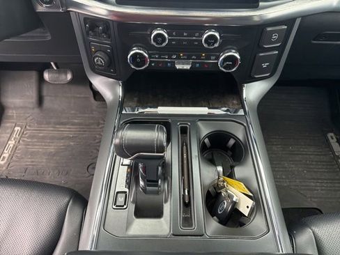 Used 2022 Ford F150 Lariat w/ Equipment Group 502A High AWD/4WD image 21