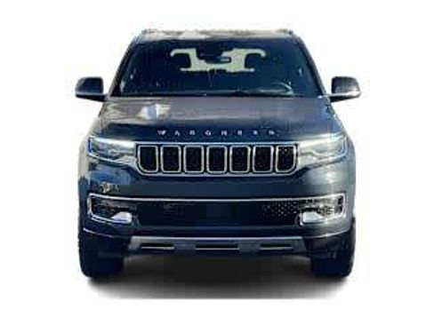 Used 2023 Jeep Wagoneer Series III w/ Preferred Equipment Group image 5