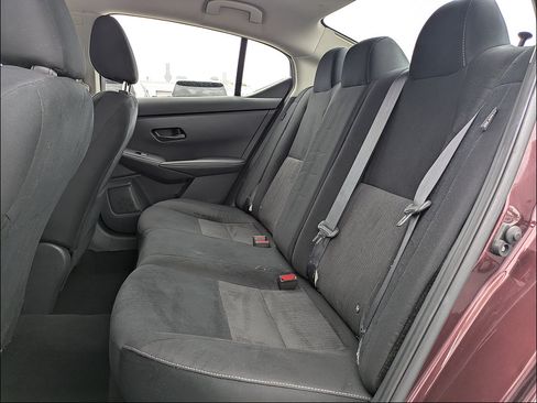 Used 2024 Nissan Sentra SV FWD image 13