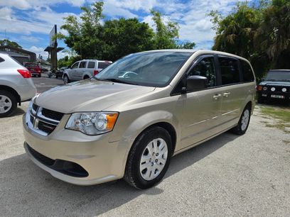 Used 2014 Dodge Grand Caravan SE w/ Quick Order Package 29E SE