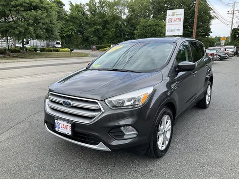 Used 2017 Ford Escape SE AWD/4WD image 1