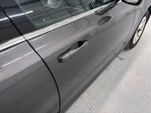 Used 2015 Chrysler 300 Limited RWD image 27