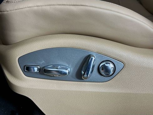 New 2026 Porsche Macan image 22