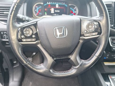 Used 2021 Honda Pilot Black Edition image 13