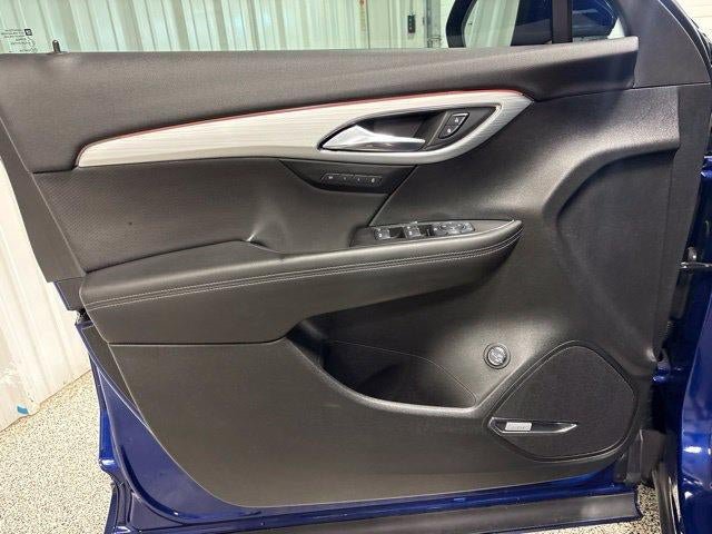 Used 2024 Buick Envision Avenir AWD/4WD image 13