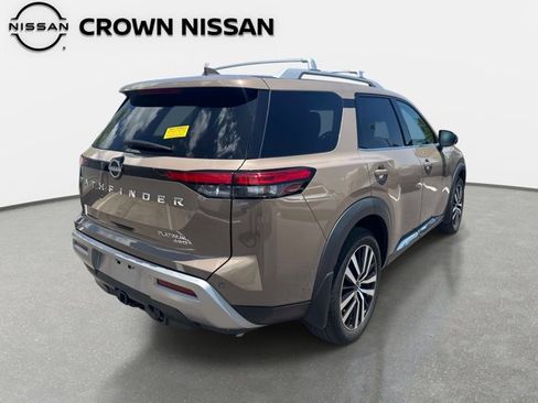 Certified 2024 Nissan Pathfinder Platinum w/ Cargo Package AWD/4WD image 8