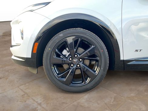 New 2026 Buick Envision Sport Touring AWD/4WD image 31
