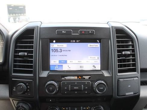 Used 2018 Ford F150 XL w/ Equipment Group 101A Mid AWD/4WD image 14