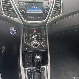 Used 2016 Hyundai Elantra Value Edition FWD image 3