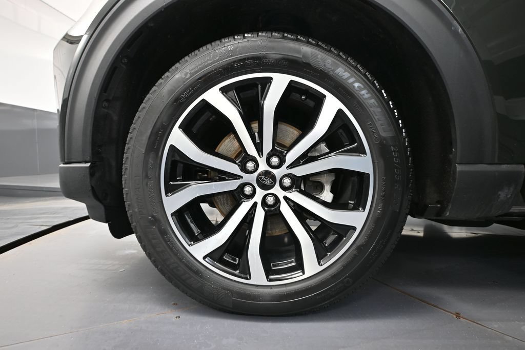 Used 2023 Ford Explorer ST-Line AWD/4WD image 13