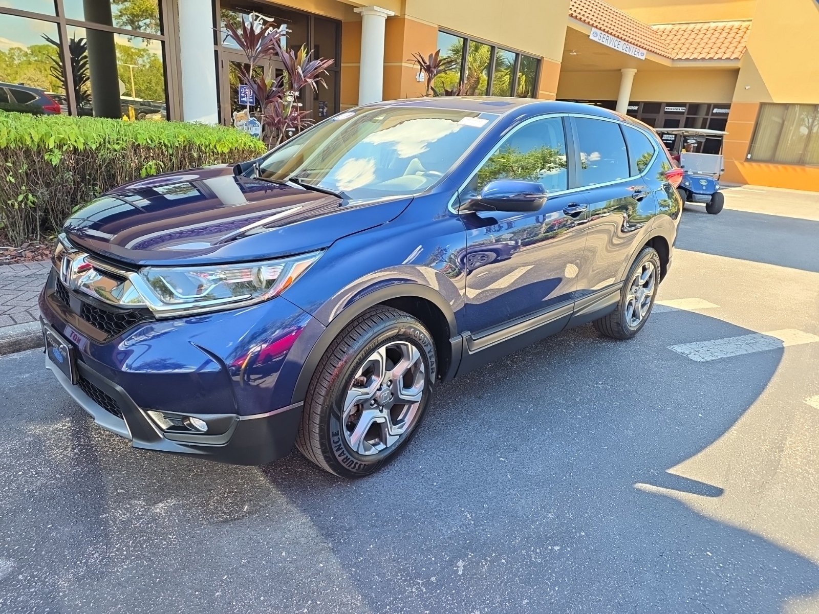 Used 2018 Honda CR-V EX-L image 2