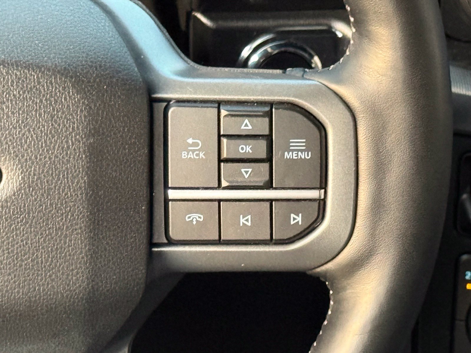 Used 2024 Ford F150 Lariat AWD/4WD image 33