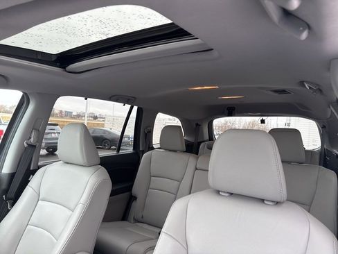 Used 2019 Honda Pilot EX-L image 12