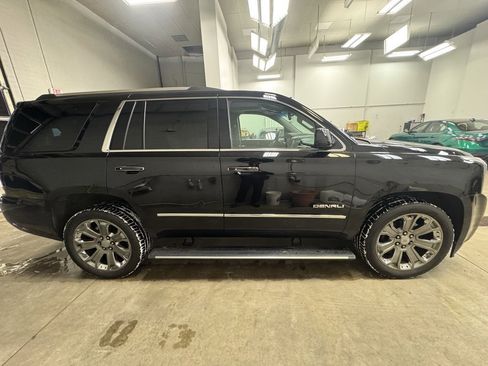 Used 2016 GMC Yukon Denali w/ Open Road Package image 4